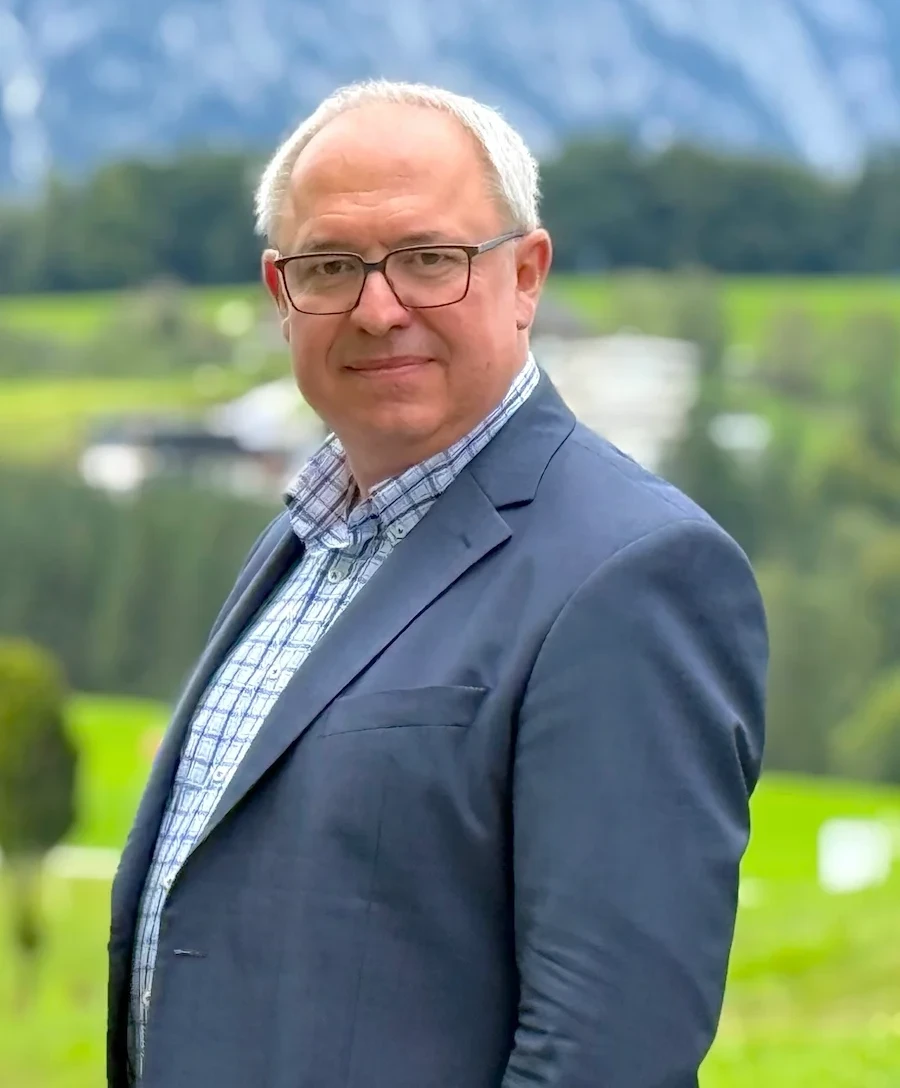 Alexander Krunic · Verwurzelt in Tirol. Zuhause in der Welt.